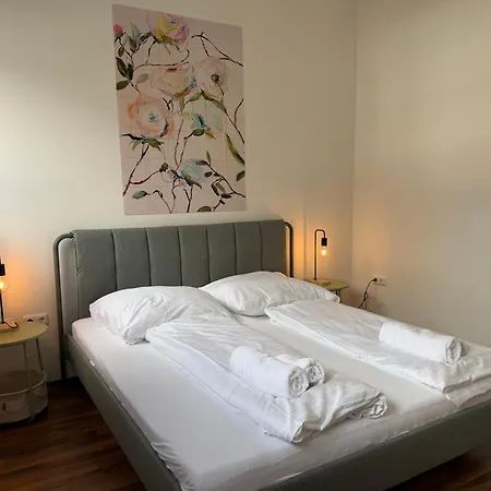 Grand - Perfekt Fuer 6! Kueche Parken Wlan Lejlighed *