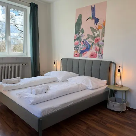Grand - Perfekt Fuer 6! Kueche Parken Wlan Wang